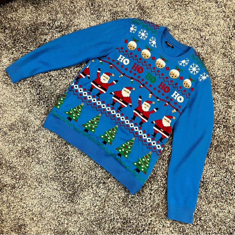 NWOT George Blue Christmas sweater with lights. Watch the video ~